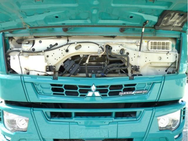 MITSUBISHI FUSOU SUPER GREAT 2019