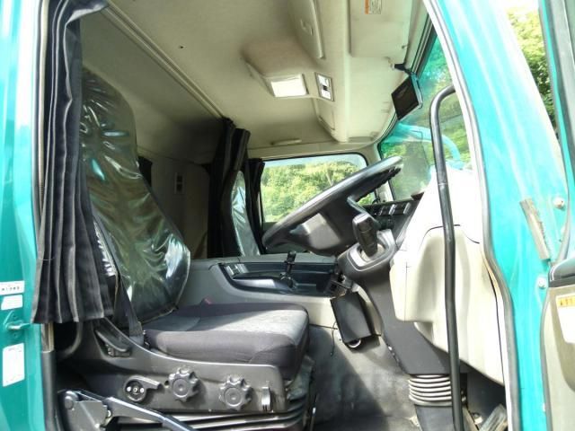 MITSUBISHI FUSOU SUPER GREAT 2019