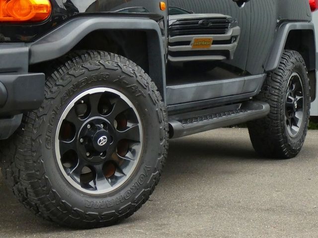 TOYOTA FJ CRUISER 4WD 2015