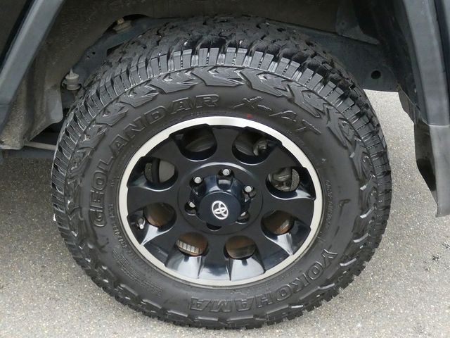 TOYOTA FJ CRUISER 4WD 2015