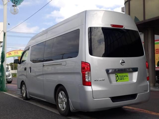 NISSAN NV350 CARAVAN 4WD 2019