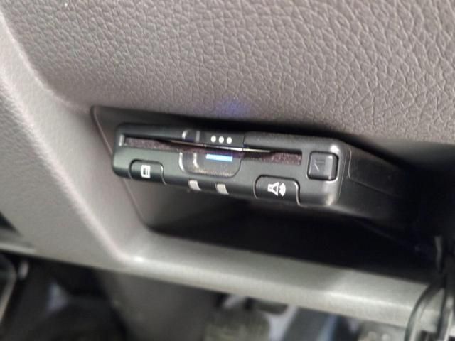 NISSAN NV350 CARAVAN 4WD 2019