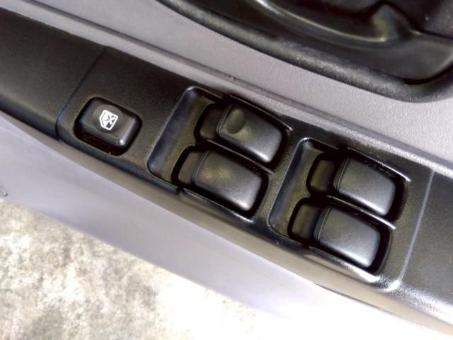 MITSUBISHI MINICA 1998