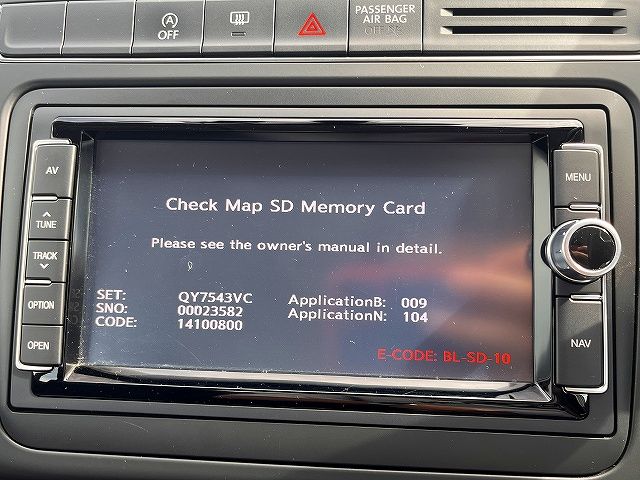 VOLKSWAGEN VOLKSWAGEN POLO 2016