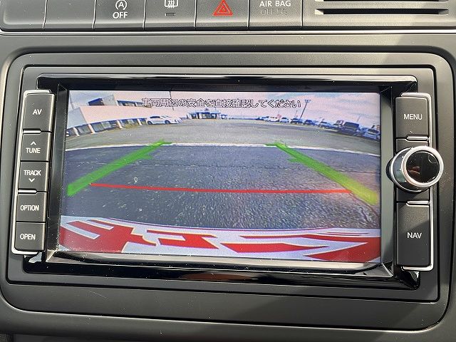 VOLKSWAGEN VOLKSWAGEN POLO 2016