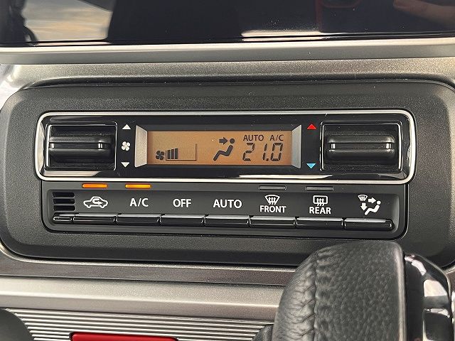 SUZUKI Spacia GEAR 2019