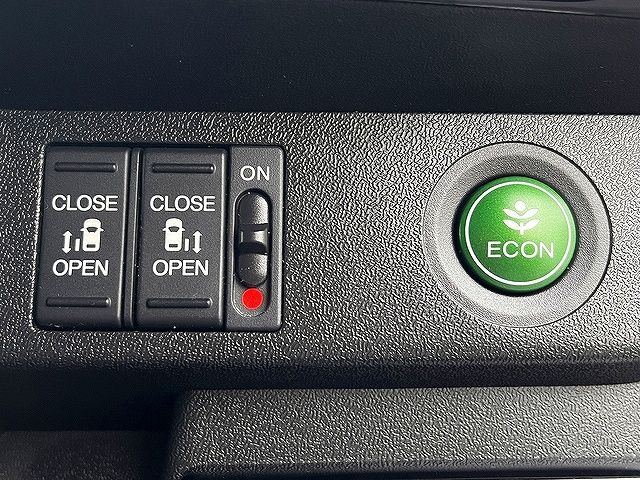 HONDA STEPWAGON 2017