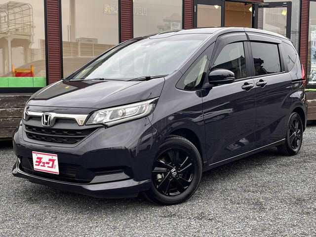 HONDA FREED 2023