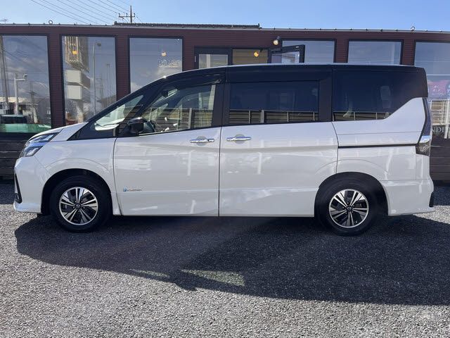 NISSAN SERENA  WG 2022