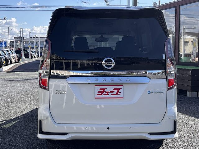 NISSAN SERENA  WG 2022