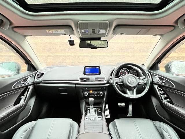 MAZDA AXELA SPORTS 2016