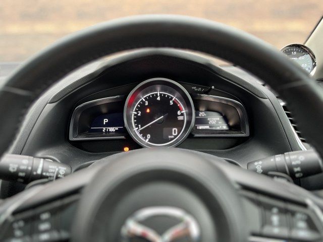 MAZDA AXELA SPORTS 2016