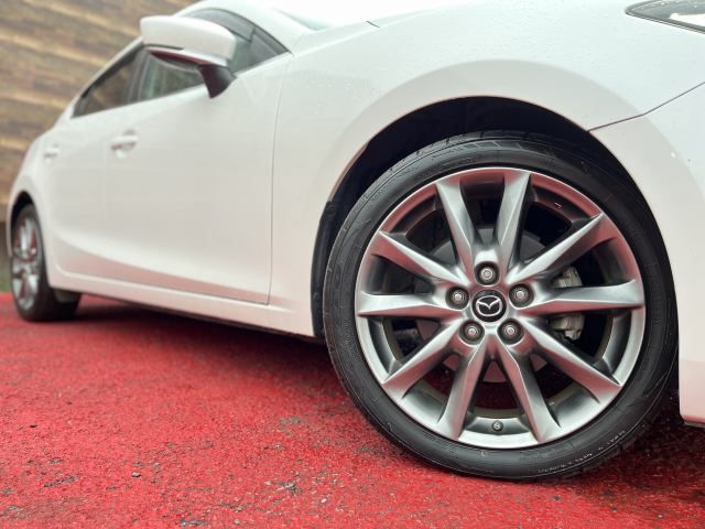 MAZDA AXELA SPORTS 2016