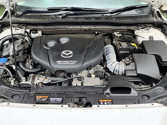 MAZDA AXELA SPORTS 2016