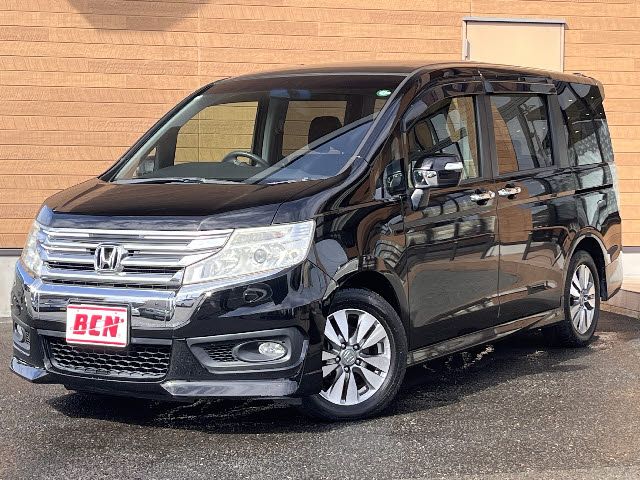 HONDA STEPWAGON SPADA 2015