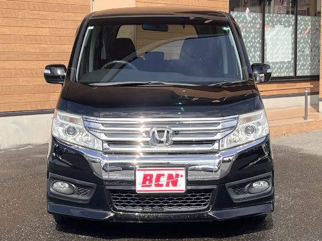 HONDA STEPWAGON SPADA 2015