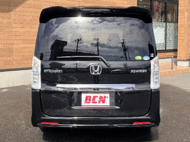 HONDA STEPWAGON SPADA 2015