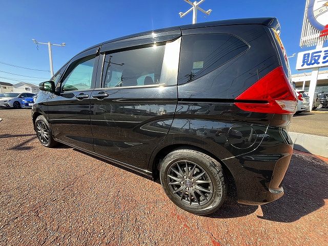 HONDA FREED 2017