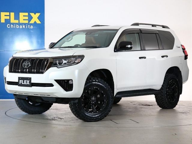 TOYOTA LANDCRUISER PRADO 2022