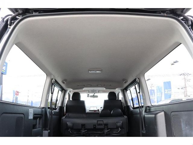 TOYOTA HIACE van 2WD 2013