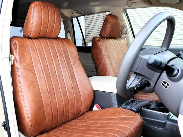 TOYOTA LANDCRUISER PRADO 2018