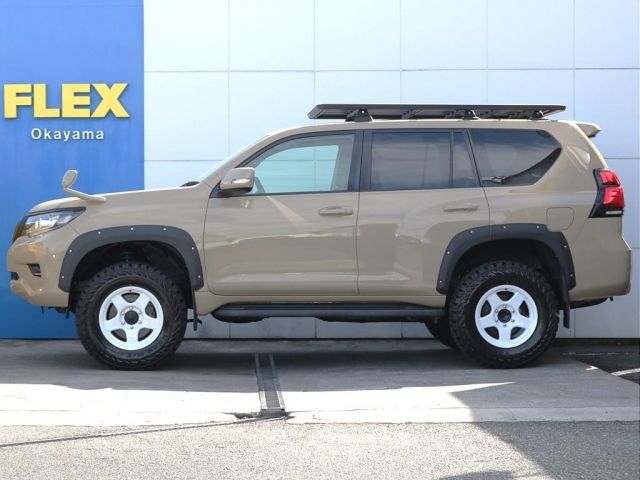 TOYOTA LANDCRUISER PRADO 2018