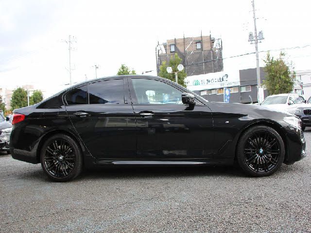 BMW BMW 5series sedan 2019