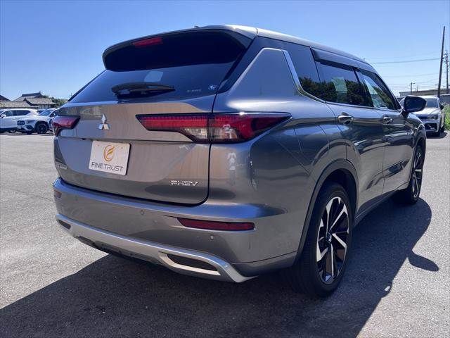MITSUBISHI OUTLANDER PHEV 2022