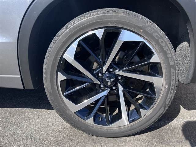 MITSUBISHI OUTLANDER PHEV 2022