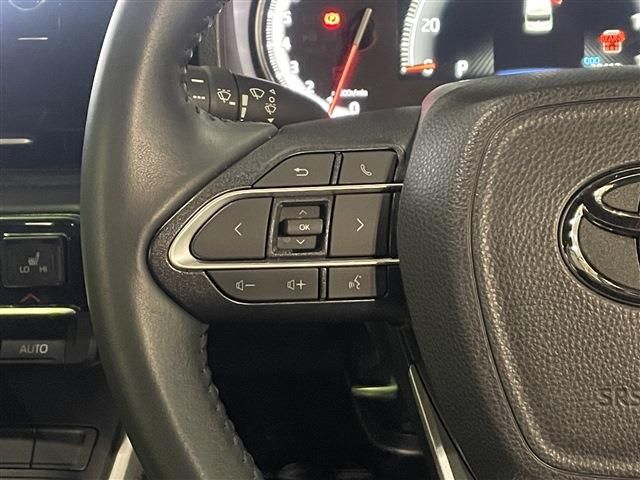 TOYOTA VOXY 4WD 2024