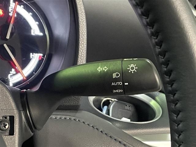 TOYOTA VOXY 4WD 2024