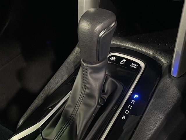 TOYOTA COROLLA CROSS HYBRID 2024