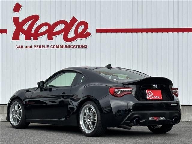 TOYOTA 86 2017