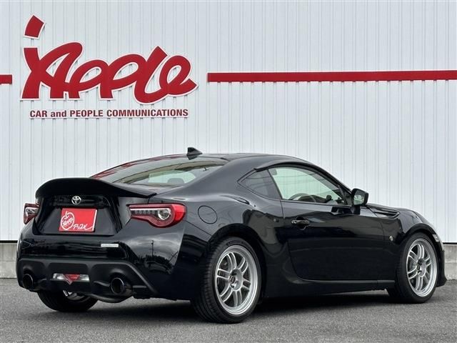 TOYOTA 86 2017