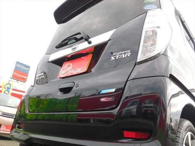 NISSAN DAYZ ROOX 2015