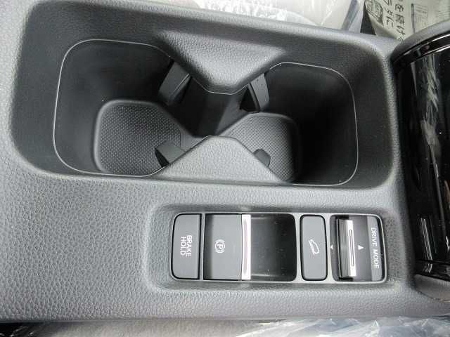 HONDA VEZEL e:HEV 2025