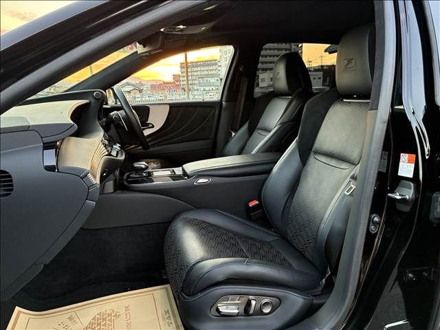 TOYOTA LEXUS LS500 2018