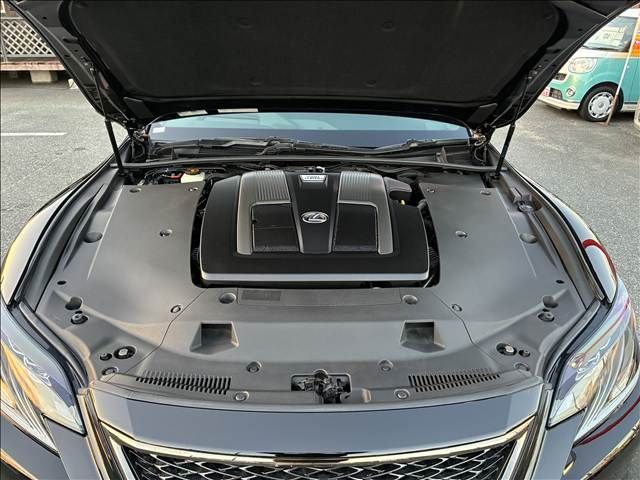 TOYOTA LEXUS LS500 2018