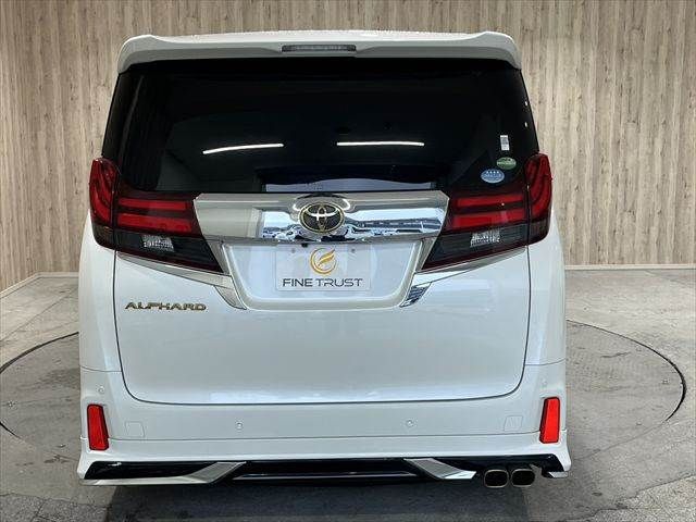 TOYOTA ALPHARD 2017
