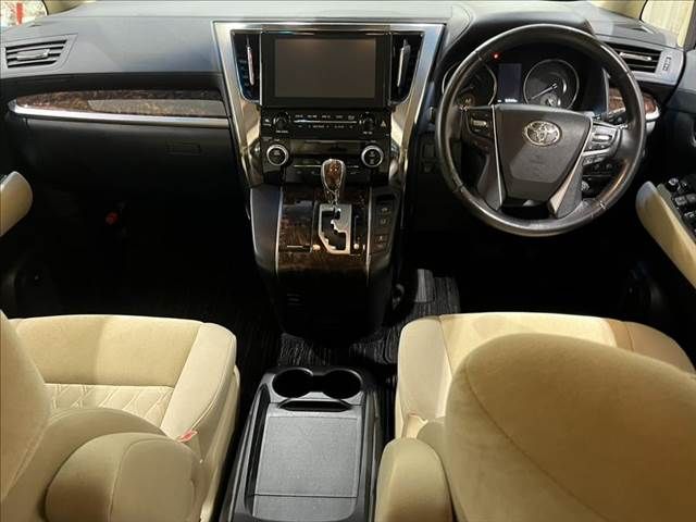 TOYOTA ALPHARD 2019