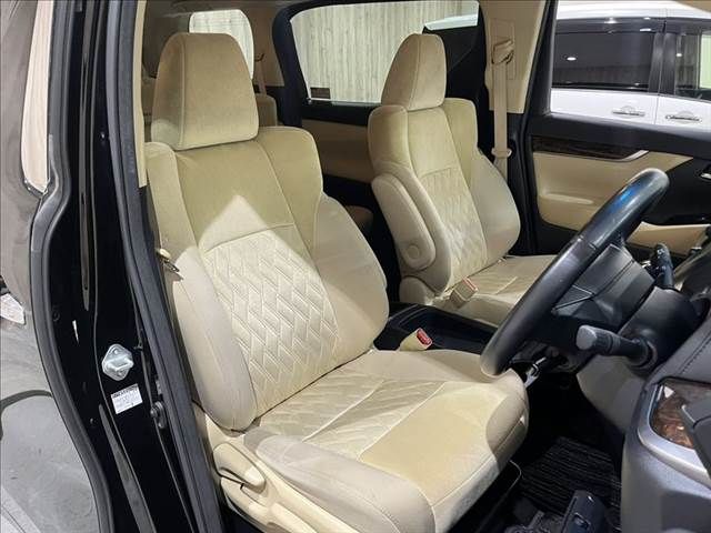 TOYOTA ALPHARD 2019