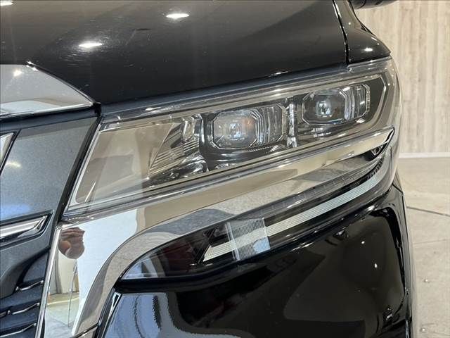 TOYOTA ALPHARD 2019