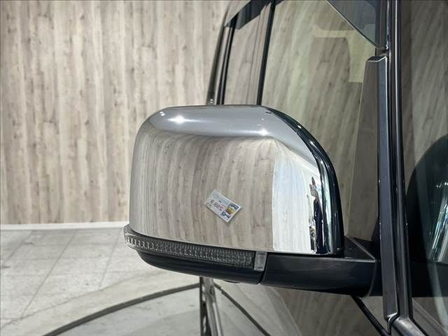 MITSUBISHI DELICA D:5 4WD 2019