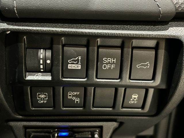 SUBARU FORESTER 2018