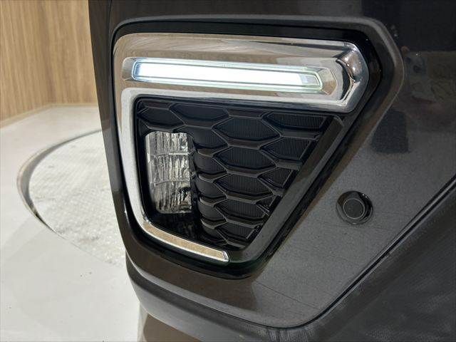 SUBARU FORESTER 2018