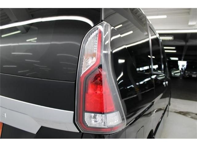 NISSAN SERENA  S-HYBRID 2018