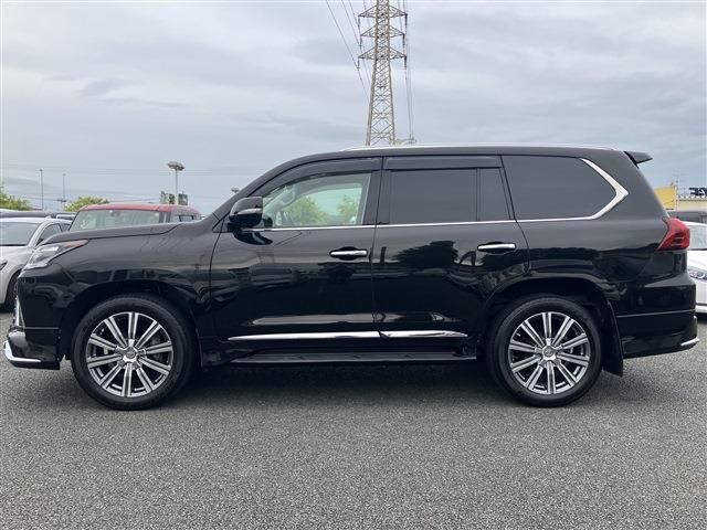 TOYOTA LEXUS LX570 AWD 2016