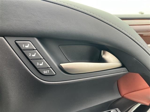 TOYOTA LEXUS LX570 AWD 2016