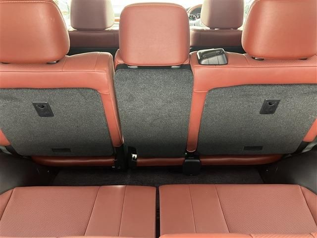 TOYOTA LEXUS LX570 AWD 2016