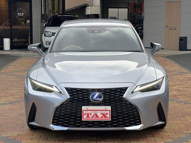 TOYOTA LEXUS IS300h 2020